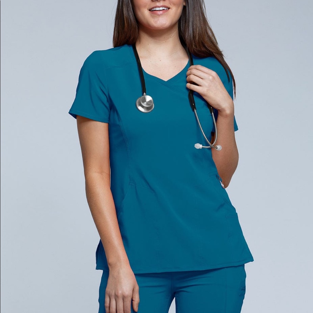 Infinity scrubs